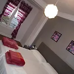 Tu Hogar 招待所 *